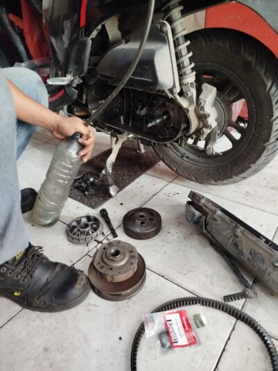 17521405139177405225385422463160