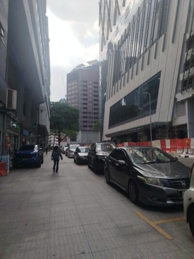 17545507683628556358815740592706