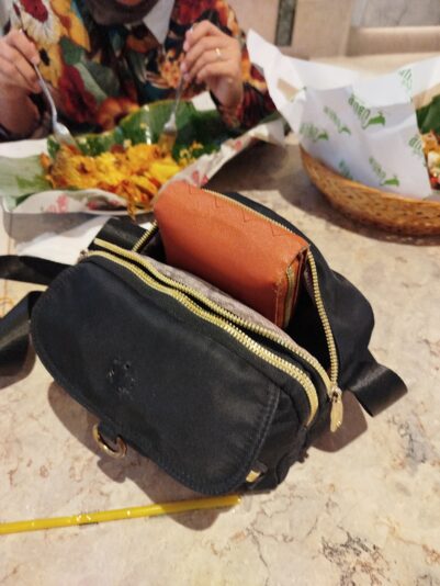 17560973479833026213507400264347