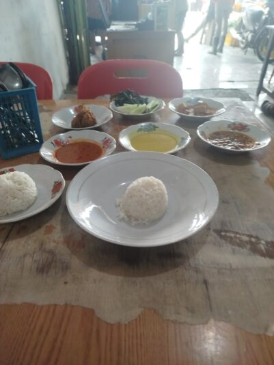 17478067985234863568960540814937